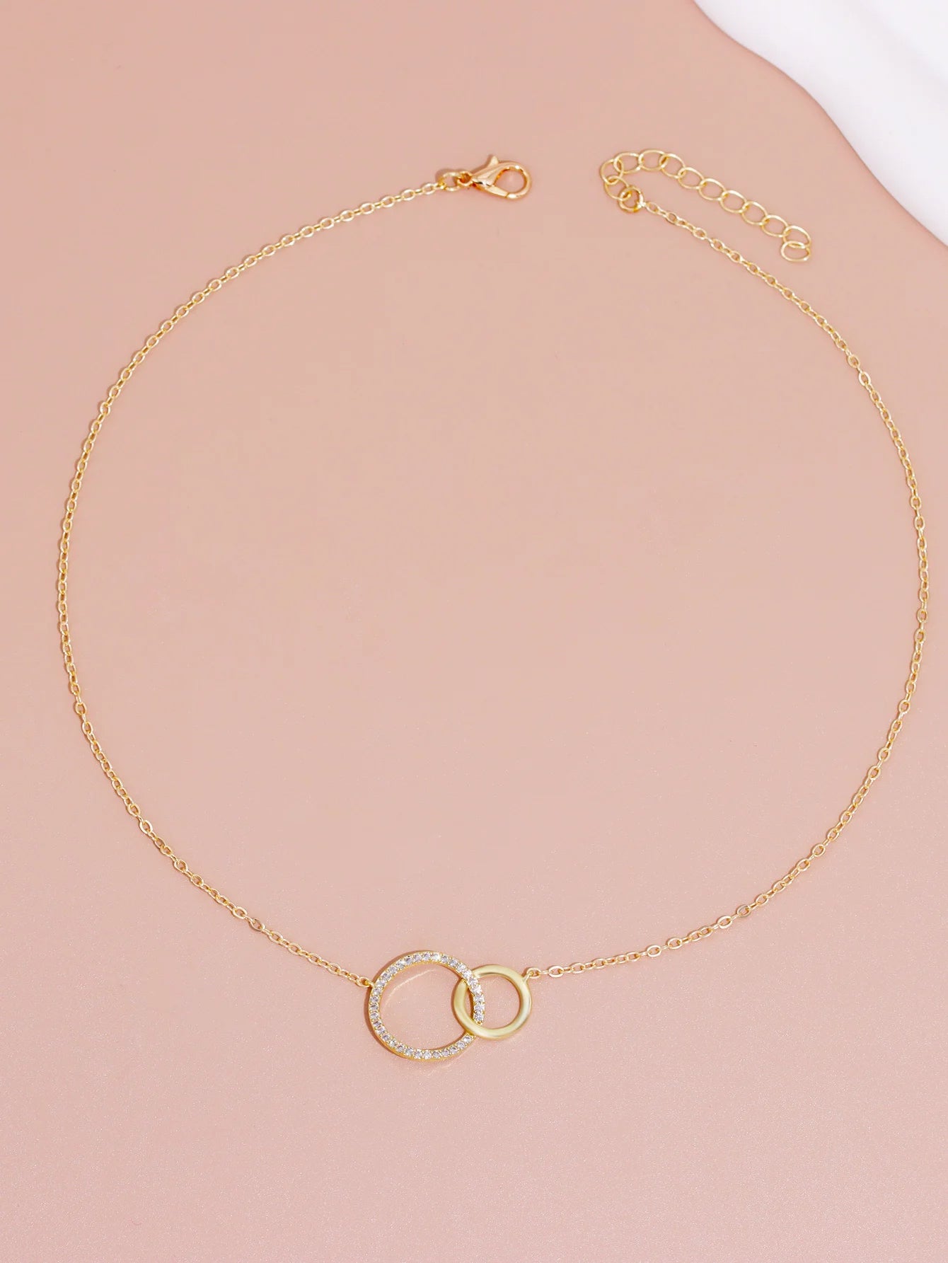 Minimalist Double Circle Pendant Necklace